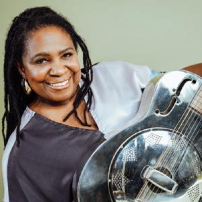 Ruthie Foster