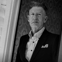 Lyle Lovett