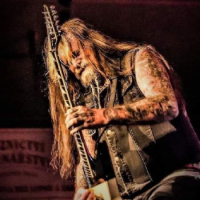 Chris Holmes